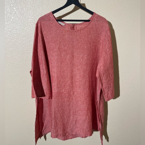 Sold - Picture 1 of 6
